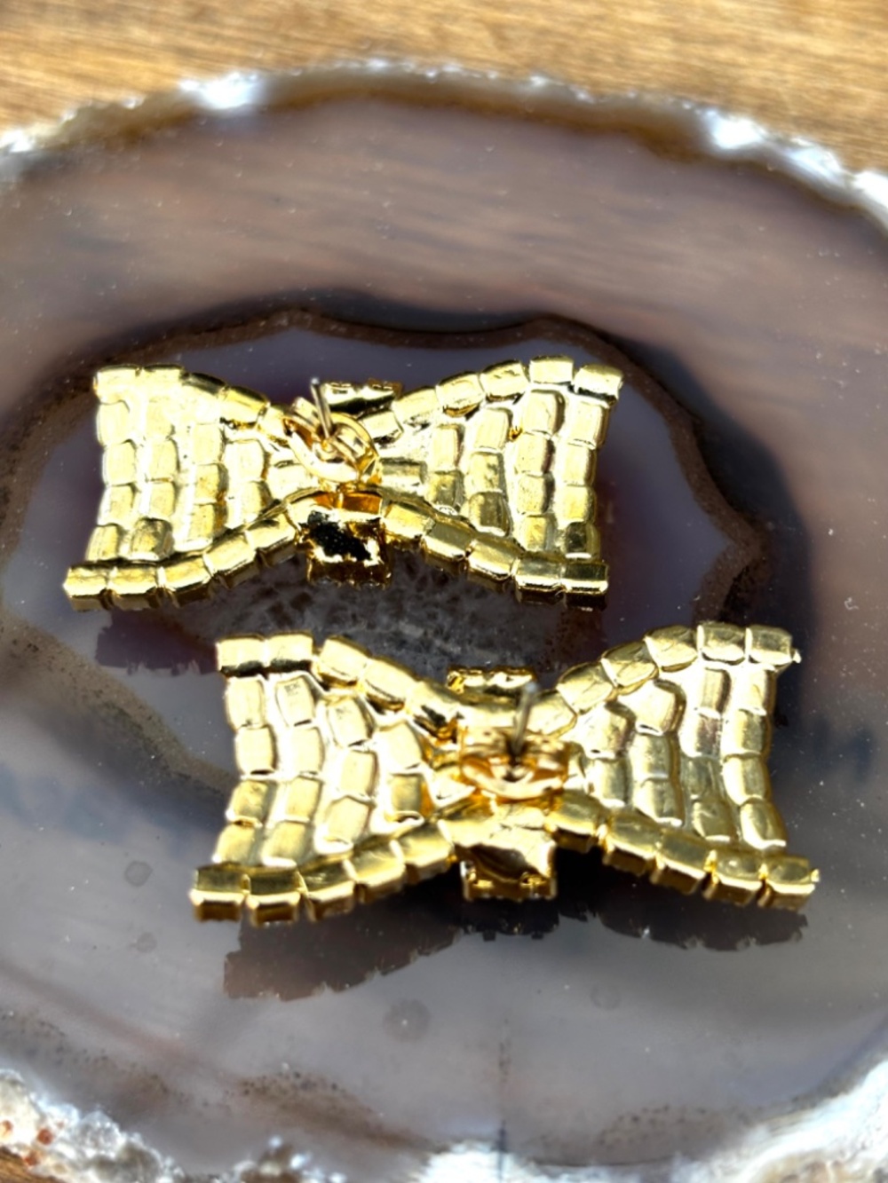 Vintage Laura Vogel Rhinestone Bow Earrings | Gold Tone | 1980s - Picture 4 of 4
